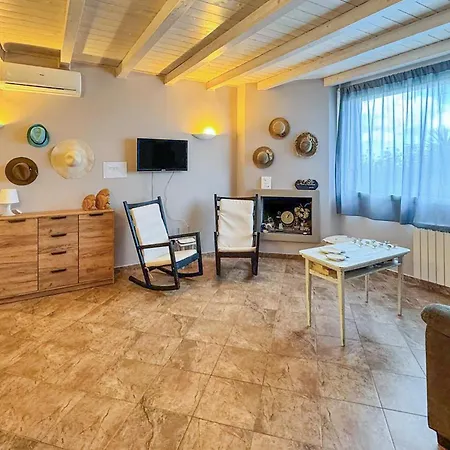 Gorgeous In With Wifi Altavilla Milicia