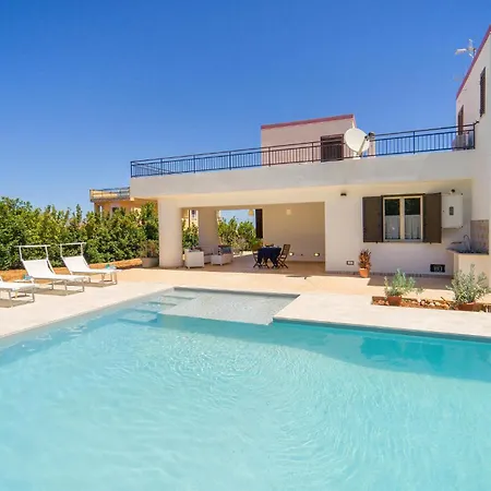 Holiday home Gorgeous In With Wifi